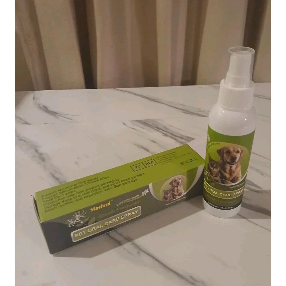 Breath Freshener Pet Oral Care Spray for Dogs & Cats – 120ml/4.05oz